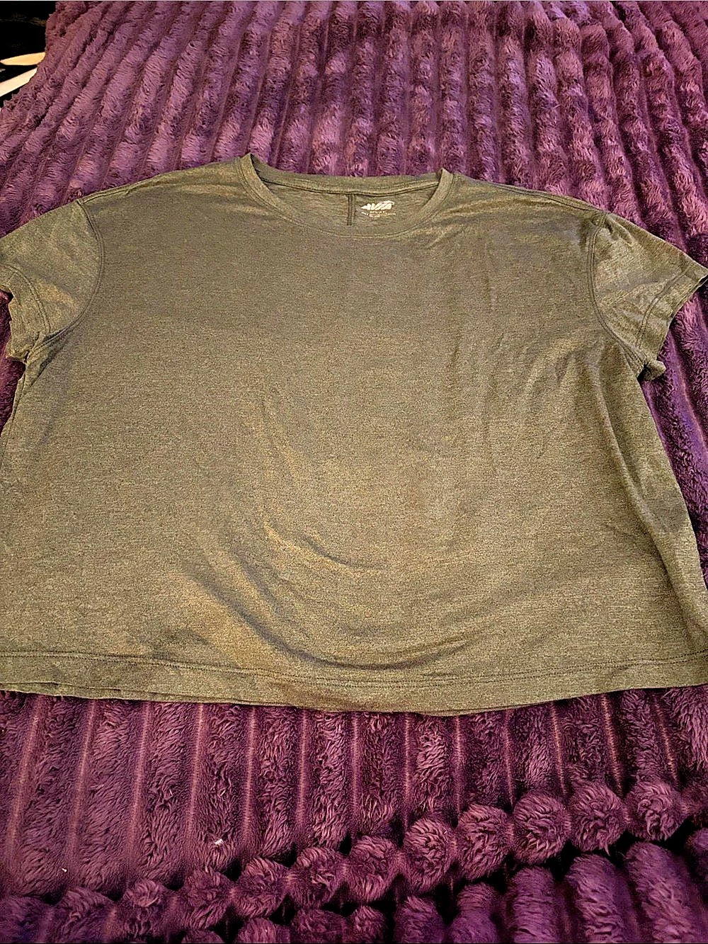 Avis Short Sleeve Tee